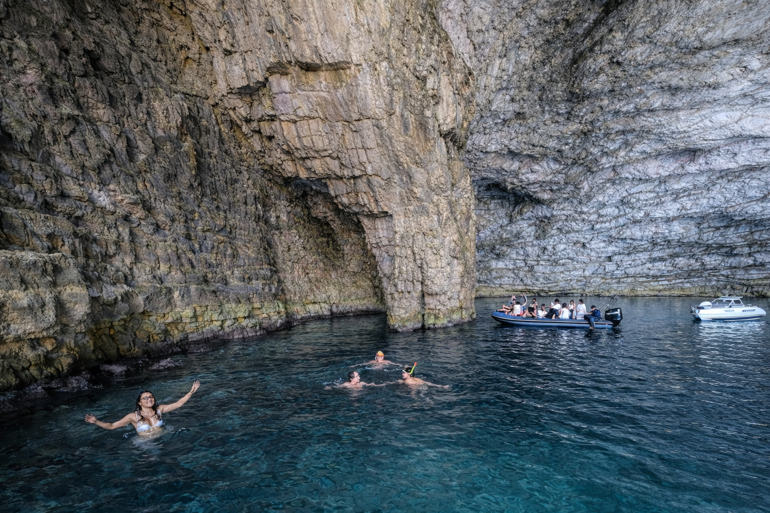 Haxhi Ali Cave guide